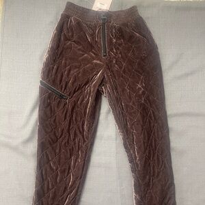 Quilted AVEC LES FILLES Velvet Joggers in Rich Brown